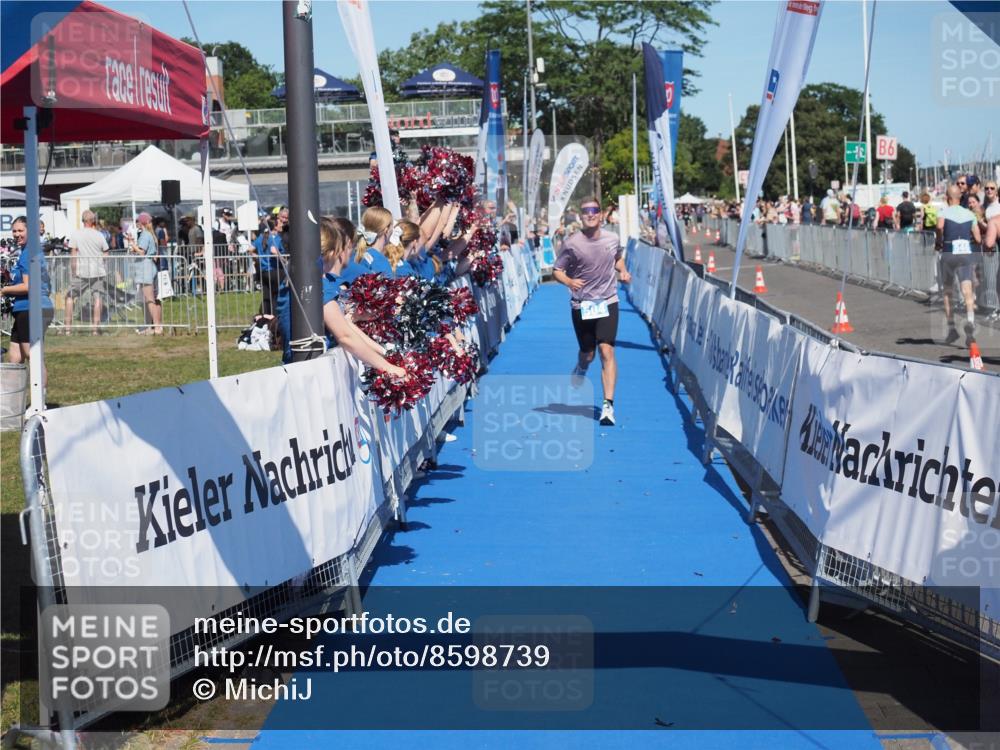 17.08.2025 - KN Förde Triathlon 2025 MichiJ http://msf.ph/oto/8598739 17.08.2025 14:01:56 Laufen 504 meine-sportfotos.de