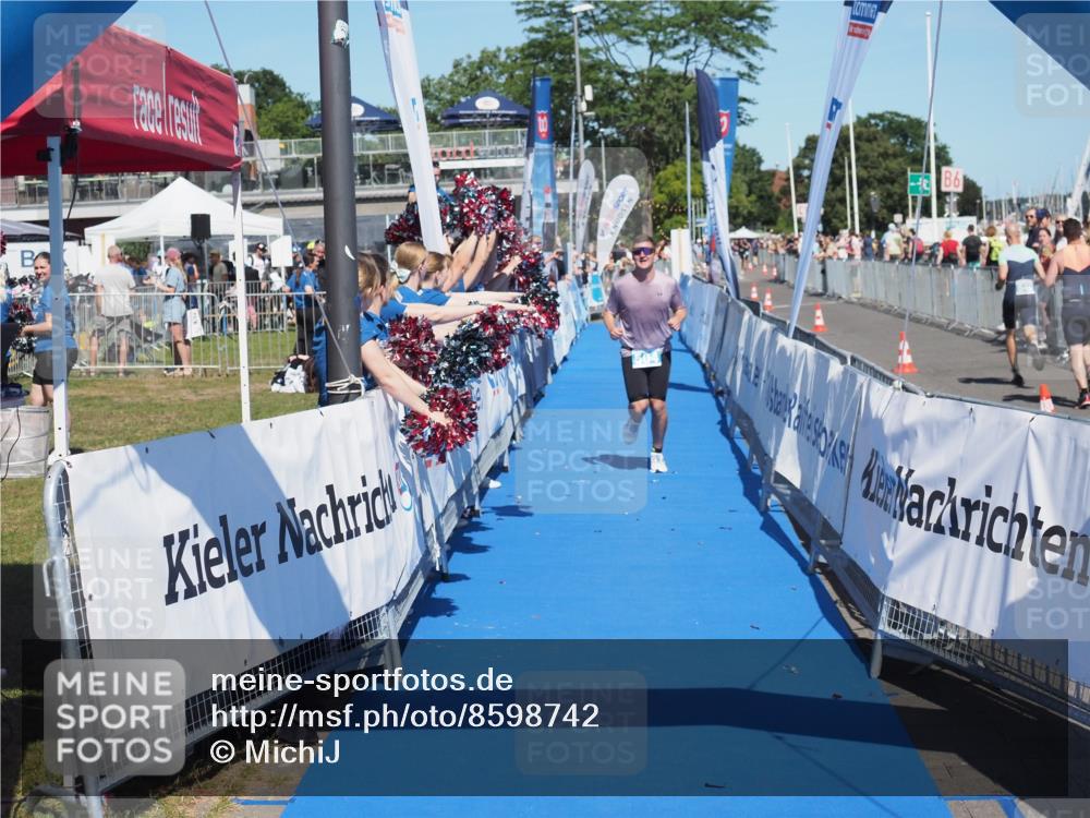 17.08.2025 - KN Förde Triathlon 2025 MichiJ http://msf.ph/oto/8598742 17.08.2025 14:01:56 Laufen 504 meine-sportfotos.de