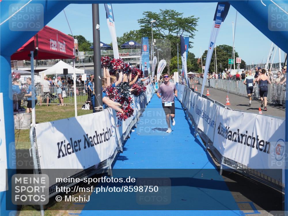17.08.2025 - KN Förde Triathlon 2025 MichiJ http://msf.ph/oto/8598750 17.08.2025 14:01:56 Laufen 504 meine-sportfotos.de