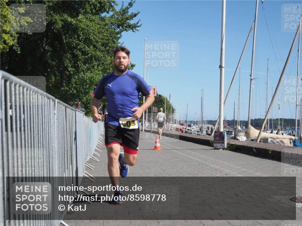 17.08.2025 - KN Förde Triathlon 2025 KatJ http://msf.ph/oto/8598778 17.08.2025 11:49:52 Laufen 603 meine-sportfotos.de