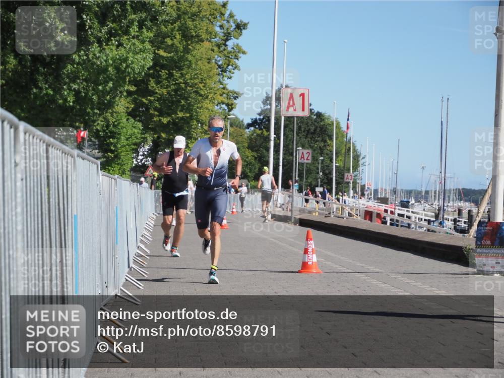 17.08.2025 - KN Förde Triathlon 2025 KatJ http://msf.ph/oto/8598791 17.08.2025 11:49:59 Laufen 274, 294 meine-sportfotos.de