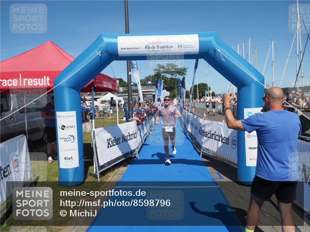17.08.2025 - KN Förde Triathlon 2025 MichiJ http://msf.ph/oto/8598796 17.08.2025 14:01:58 Laufen 504 meine-sportfotos.de