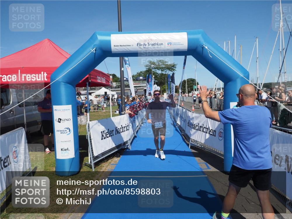 17.08.2025 - KN Förde Triathlon 2025 MichiJ http://msf.ph/oto/8598803 17.08.2025 14:01:58 Laufen 504 meine-sportfotos.de
