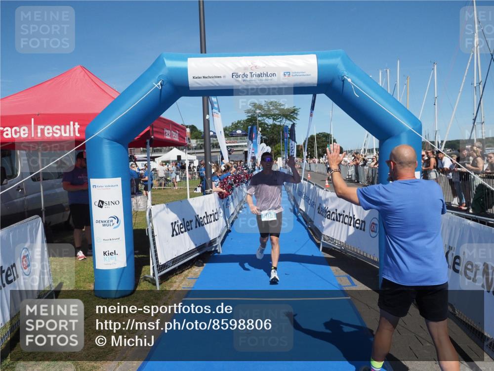 17.08.2025 - KN Förde Triathlon 2025 MichiJ http://msf.ph/oto/8598806 17.08.2025 14:01:58 Laufen 504 meine-sportfotos.de