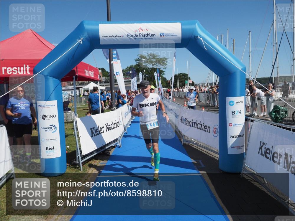 17.08.2025 - KN Förde Triathlon 2025 MichiJ http://msf.ph/oto/8598810 17.08.2025 12:12:43 Laufen 321, 340 meine-sportfotos.de