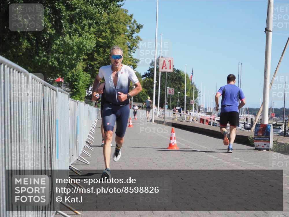 17.08.2025 - KN Förde Triathlon 2025 KatJ http://msf.ph/oto/8598826 17.08.2025 11:50:00 Laufen 274, 294 meine-sportfotos.de