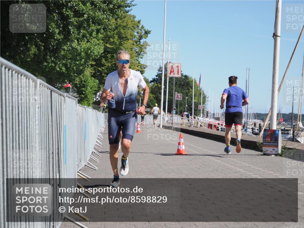 17.08.2025 - KN Förde Triathlon 2025 KatJ http://msf.ph/oto/8598829 17.08.2025 11:50:00 Laufen 274, 294 meine-sportfotos.de