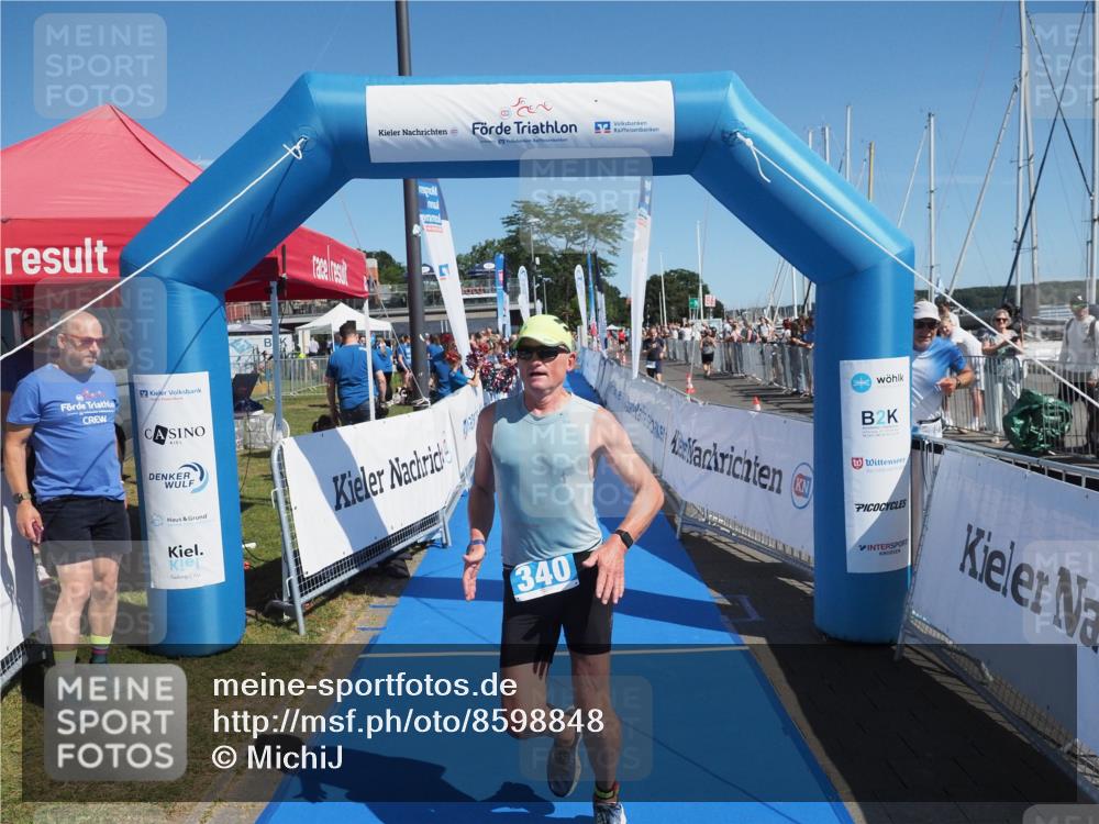 17.08.2025 - KN Förde Triathlon 2025 MichiJ http://msf.ph/oto/8598848 17.08.2025 12:12:45 Laufen 321, 340 meine-sportfotos.de