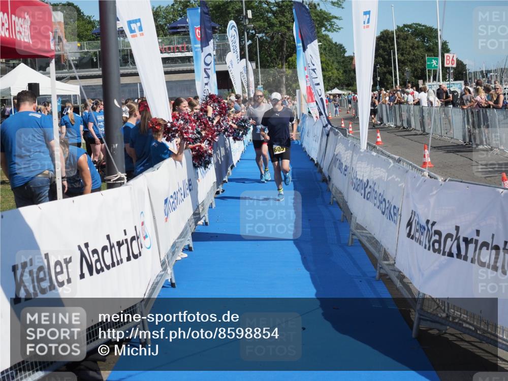 17.08.2025 - KN Förde Triathlon 2025 MichiJ http://msf.ph/oto/8598854 17.08.2025 12:12:55 Laufen 605 meine-sportfotos.de