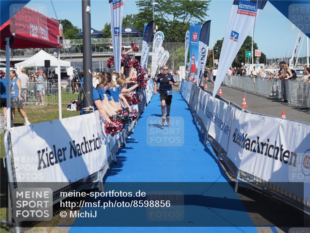 17.08.2025 - KN Förde Triathlon 2025 MichiJ http://msf.ph/oto/8598856 17.08.2025 14:02:17 Laufen 508, 525, 528 meine-sportfotos.de