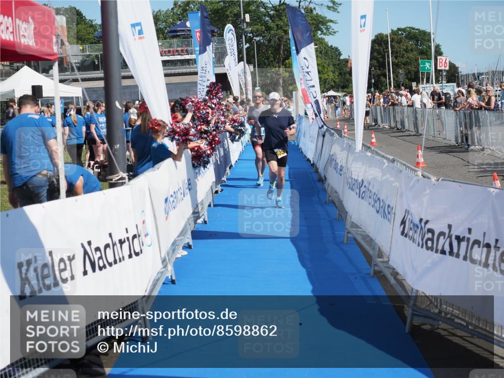 17.08.2025 - KN Förde Triathlon 2025 MichiJ http://msf.ph/oto/8598862 17.08.2025 12:12:55 Laufen 605 meine-sportfotos.de