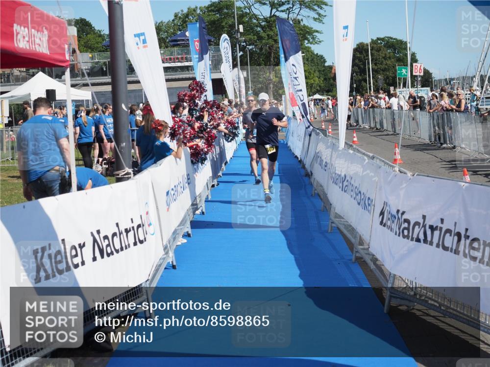 17.08.2025 - KN Förde Triathlon 2025 MichiJ http://msf.ph/oto/8598865 17.08.2025 12:12:55 Laufen 605 meine-sportfotos.de