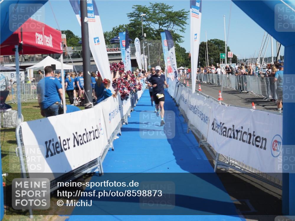 17.08.2025 - KN Förde Triathlon 2025 MichiJ http://msf.ph/oto/8598873 17.08.2025 12:12:56 Laufen 371, 605 meine-sportfotos.de
