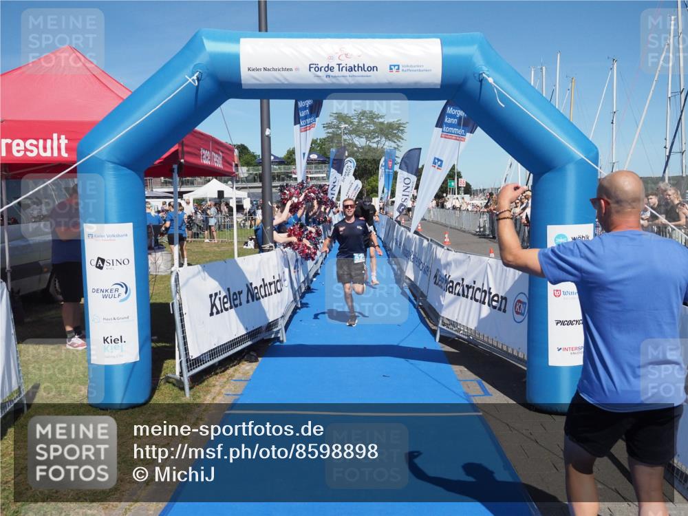 17.08.2025 - KN Förde Triathlon 2025 MichiJ http://msf.ph/oto/8598898 17.08.2025 14:02:18 Laufen 508, 525, 528, 541 meine-sportfotos.de