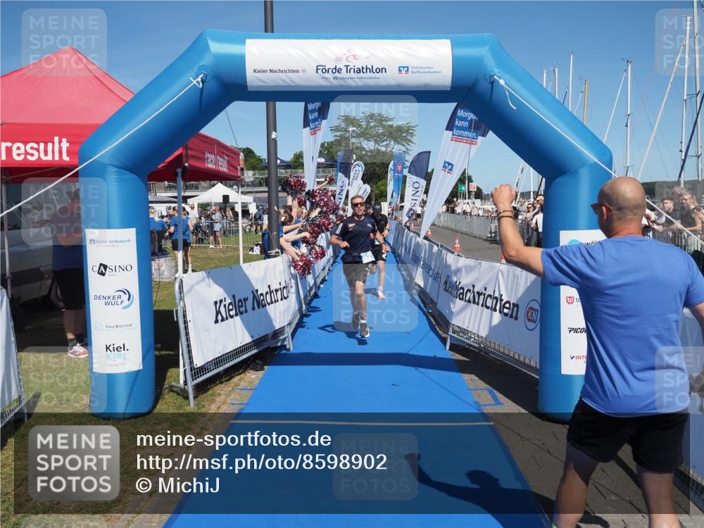 17.08.2025 - KN Förde Triathlon 2025 MichiJ http://msf.ph/oto/8598902 17.08.2025 14:02:18 Laufen 508, 525, 528, 541 meine-sportfotos.de