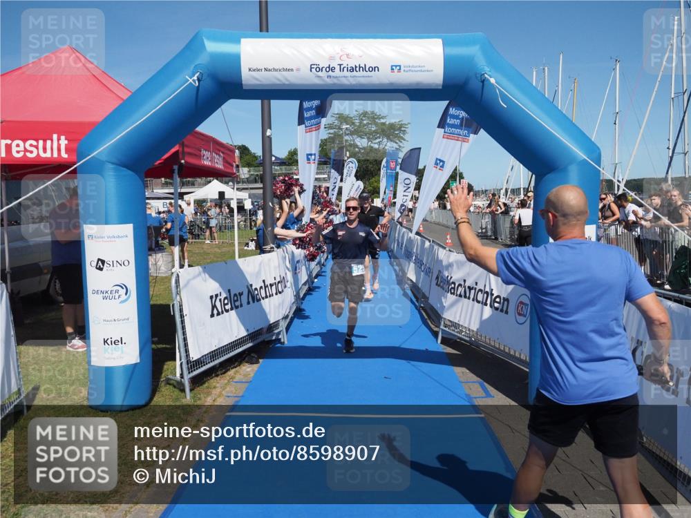 17.08.2025 - KN Förde Triathlon 2025 MichiJ http://msf.ph/oto/8598907 17.08.2025 14:02:19 Laufen 508, 525, 528, 541 meine-sportfotos.de