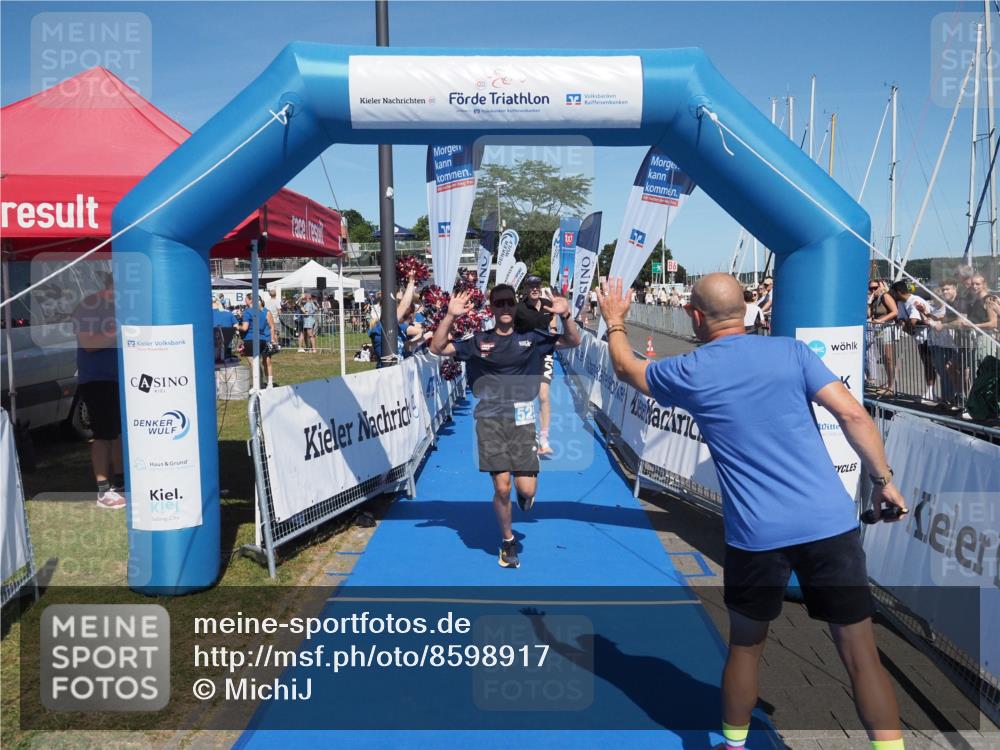 17.08.2025 - KN Förde Triathlon 2025 MichiJ http://msf.ph/oto/8598917 17.08.2025 14:02:19 Laufen 508, 525, 528, 541 meine-sportfotos.de