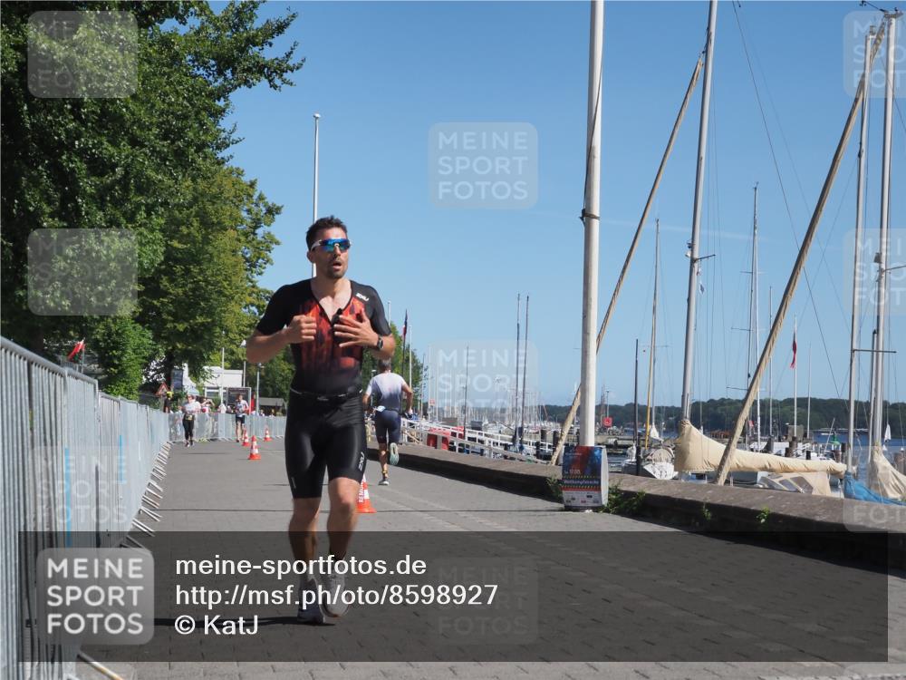 17.08.2025 - KN Förde Triathlon 2025 KatJ http://msf.ph/oto/8598927 17.08.2025 11:50:11 Laufen 358 meine-sportfotos.de
