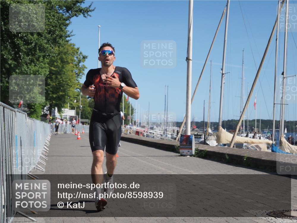 17.08.2025 - KN Förde Triathlon 2025 KatJ http://msf.ph/oto/8598939 17.08.2025 11:50:11 Laufen 358 meine-sportfotos.de