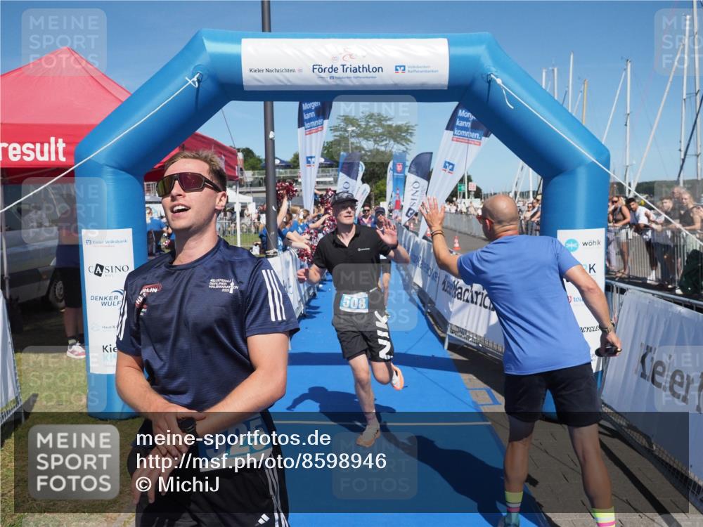 17.08.2025 - KN Förde Triathlon 2025 MichiJ http://msf.ph/oto/8598946 17.08.2025 14:02:20 Laufen 508, 525, 528, 541 meine-sportfotos.de