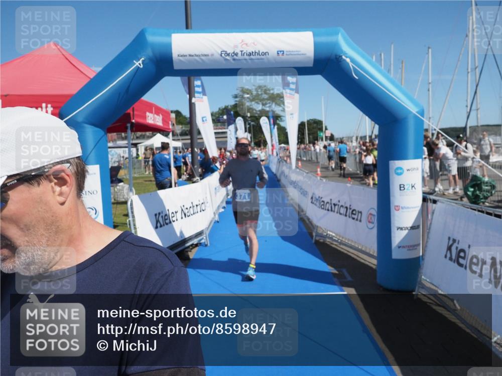 17.08.2025 - KN Förde Triathlon 2025 MichiJ http://msf.ph/oto/8598947 17.08.2025 12:13:00 Laufen 371, 605 meine-sportfotos.de