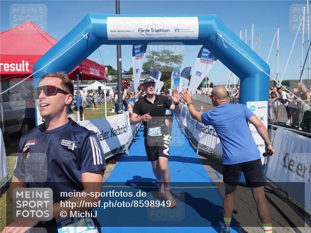 17.08.2025 - KN Förde Triathlon 2025 MichiJ http://msf.ph/oto/8598949 17.08.2025 14:02:20 Laufen 508, 525, 528, 541 meine-sportfotos.de