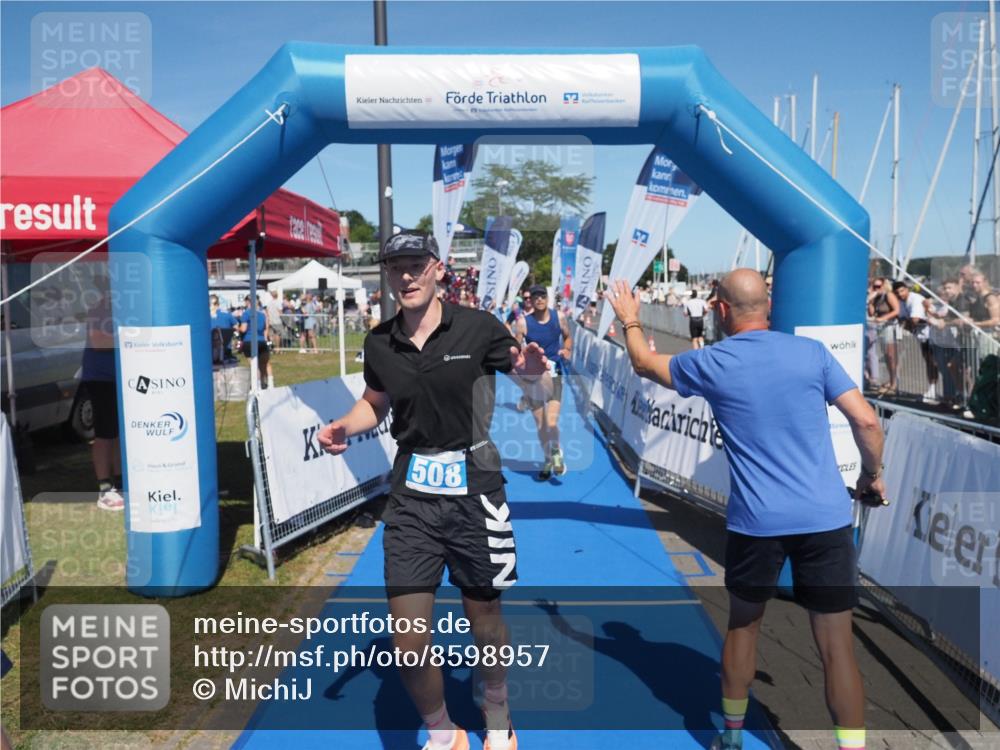 17.08.2025 - KN Förde Triathlon 2025 MichiJ http://msf.ph/oto/8598957 17.08.2025 14:02:21 Laufen 508, 525, 528, 541 meine-sportfotos.de