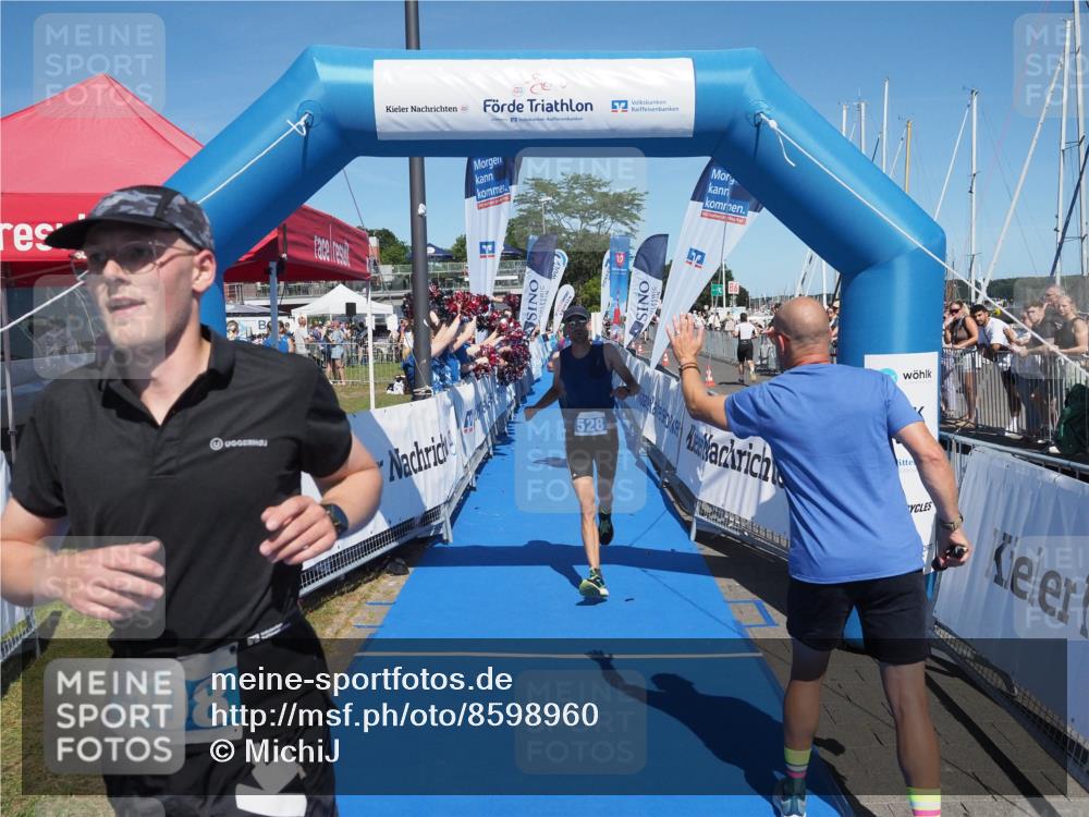 17.08.2025 - KN Förde Triathlon 2025 MichiJ http://msf.ph/oto/8598960 17.08.2025 14:02:21 Laufen 508, 525, 528, 541 meine-sportfotos.de