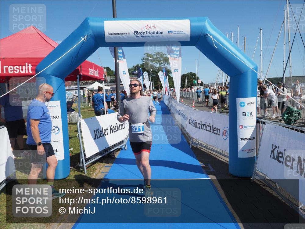 17.08.2025 - KN Förde Triathlon 2025 MichiJ http://msf.ph/oto/8598961 17.08.2025 12:13:00 Laufen 371, 605 meine-sportfotos.de