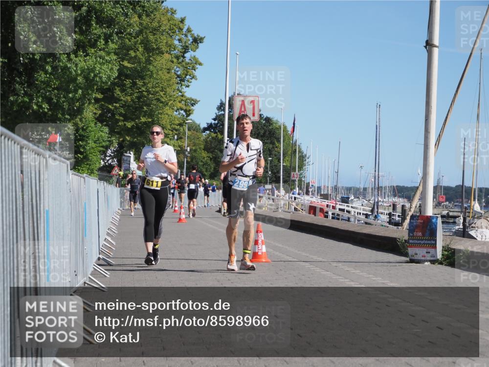 17.08.2025 - KN Förde Triathlon 2025 KatJ http://msf.ph/oto/8598966 17.08.2025 11:50:31 Laufen 299, 611 meine-sportfotos.de