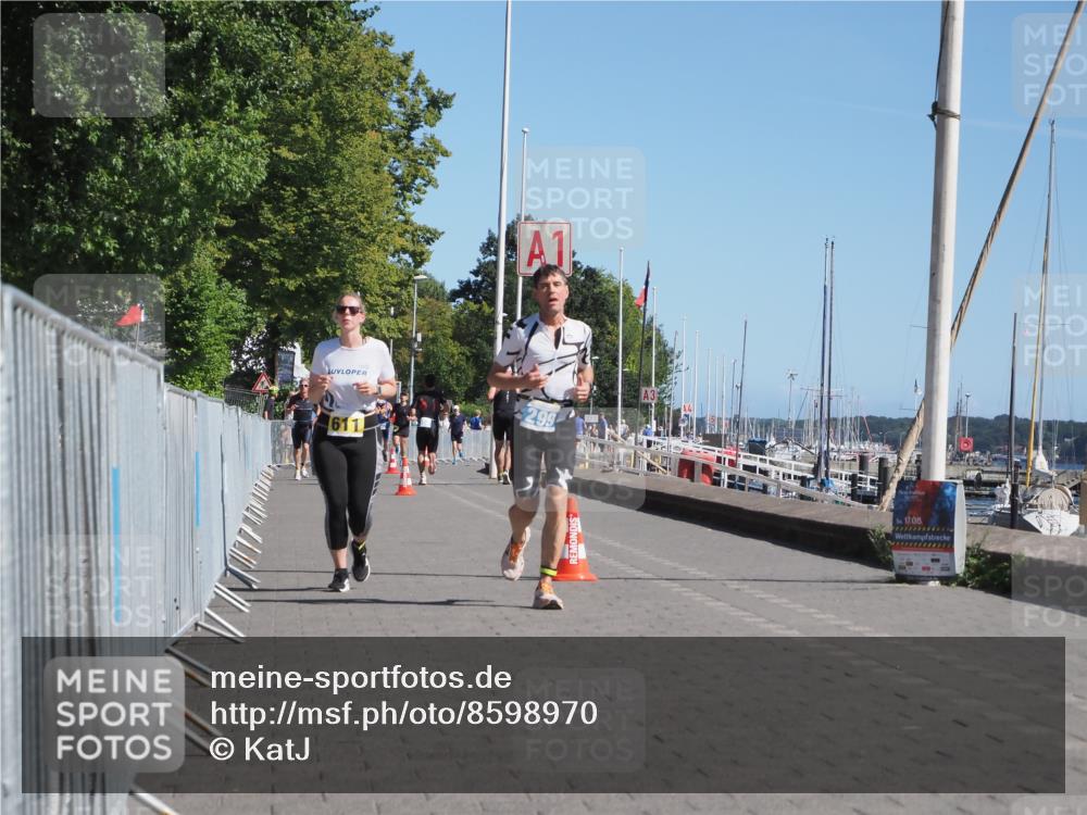 17.08.2025 - KN Förde Triathlon 2025 KatJ http://msf.ph/oto/8598970 17.08.2025 11:50:31 Laufen 299, 611 meine-sportfotos.de