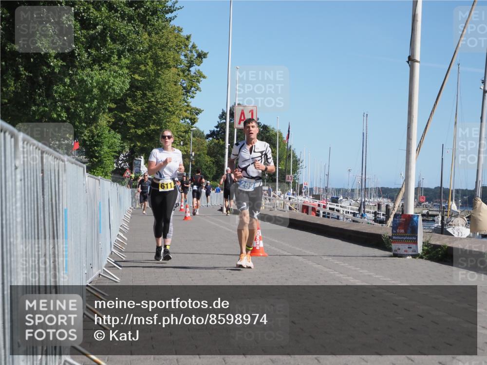 17.08.2025 - KN Förde Triathlon 2025 KatJ http://msf.ph/oto/8598974 17.08.2025 11:50:31 Laufen 299, 611 meine-sportfotos.de