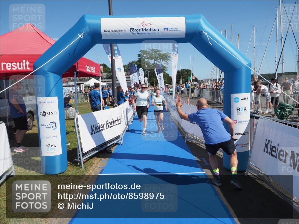 17.08.2025 - KN Förde Triathlon 2025 MichiJ http://msf.ph/oto/8598975 17.08.2025 12:13:05 Laufen 371, 638 meine-sportfotos.de