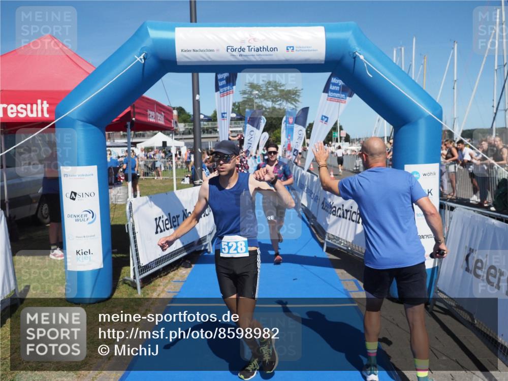 17.08.2025 - KN Förde Triathlon 2025 MichiJ http://msf.ph/oto/8598982 17.08.2025 14:02:22 Laufen 508, 525, 528, 541 meine-sportfotos.de