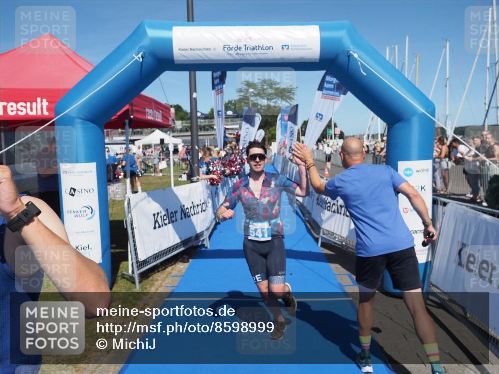 17.08.2025 - KN Förde Triathlon 2025 MichiJ http://msf.ph/oto/8598999 17.08.2025 14:02:23 Laufen 508, 525, 528, 541 meine-sportfotos.de