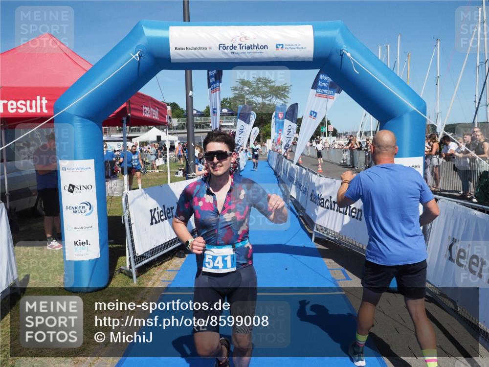 17.08.2025 - KN Förde Triathlon 2025 MichiJ http://msf.ph/oto/8599008 17.08.2025 14:02:24 Laufen 508, 525, 528, 541 meine-sportfotos.de