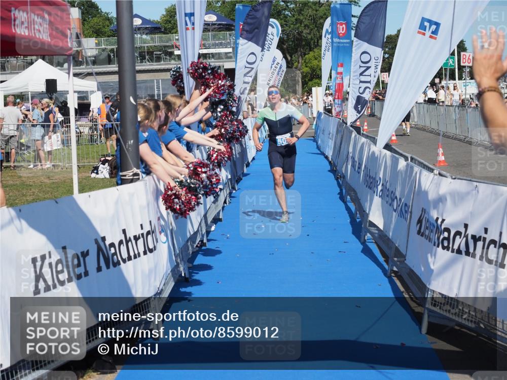 17.08.2025 - KN Förde Triathlon 2025 MichiJ http://msf.ph/oto/8599012 17.08.2025 14:02:27 Laufen 506, 528, 541 meine-sportfotos.de