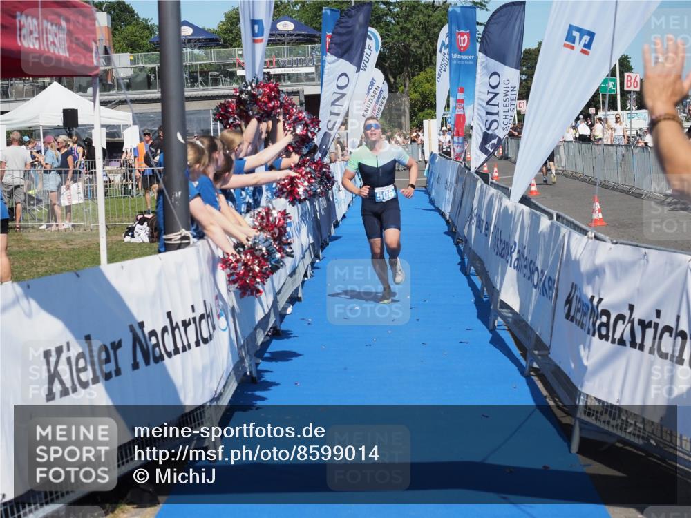 17.08.2025 - KN Förde Triathlon 2025 MichiJ http://msf.ph/oto/8599014 17.08.2025 14:02:27 Laufen 506, 528, 541 meine-sportfotos.de