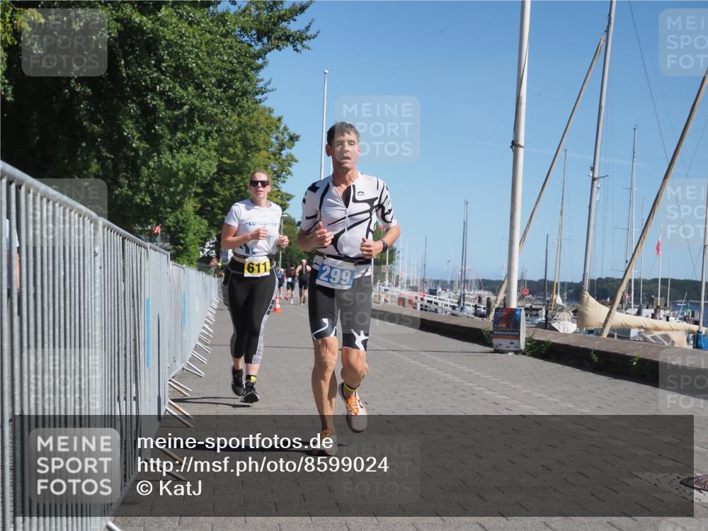 17.08.2025 - KN Förde Triathlon 2025 KatJ http://msf.ph/oto/8599024 17.08.2025 11:50:34 Laufen 299, 611 meine-sportfotos.de