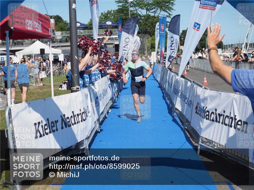 17.08.2025 - KN Förde Triathlon 2025 MichiJ http://msf.ph/oto/8599025 17.08.2025 14:02:27 Laufen 506, 528, 541 meine-sportfotos.de