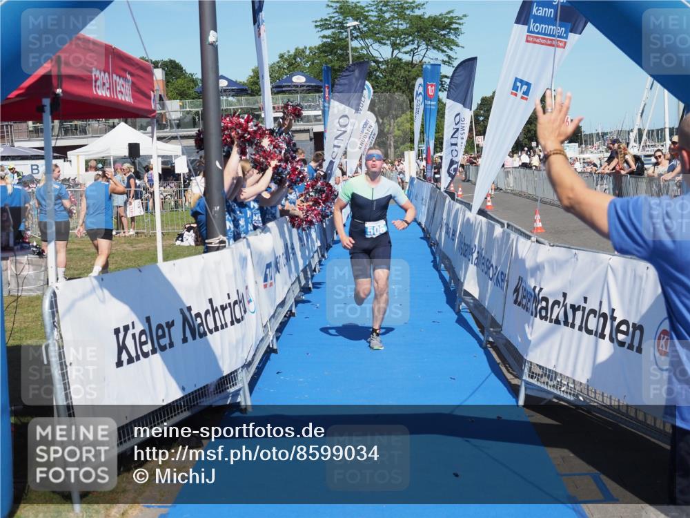 17.08.2025 - KN Förde Triathlon 2025 MichiJ http://msf.ph/oto/8599034 17.08.2025 14:02:28 Laufen 506, 541 meine-sportfotos.de