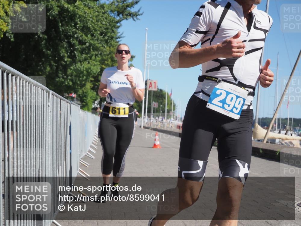 17.08.2025 - KN Förde Triathlon 2025 KatJ http://msf.ph/oto/8599041 17.08.2025 11:50:36 Laufen 299, 611 meine-sportfotos.de