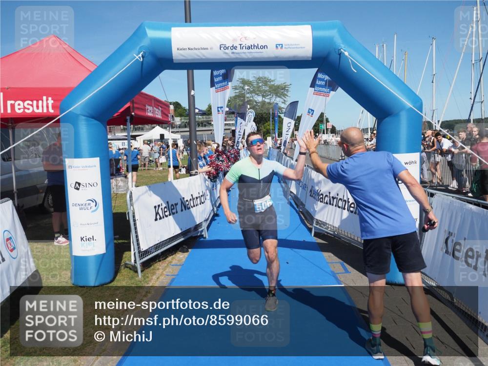 17.08.2025 - KN Förde Triathlon 2025 MichiJ http://msf.ph/oto/8599066 17.08.2025 14:02:29 Laufen 506 meine-sportfotos.de