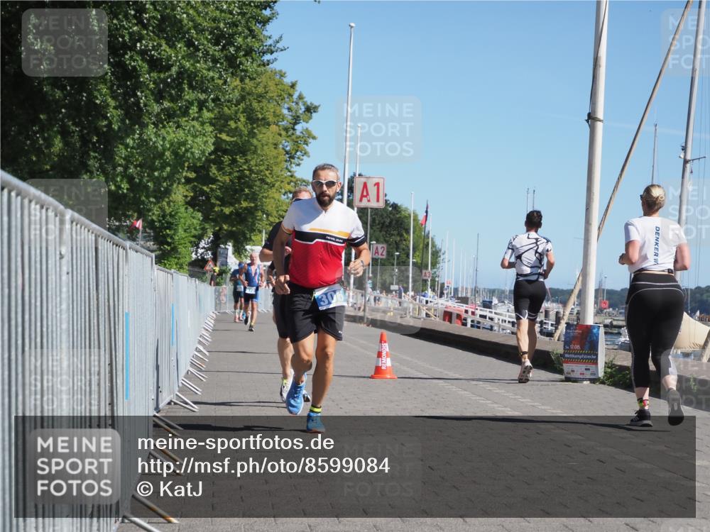 17.08.2025 - KN Förde Triathlon 2025 KatJ http://msf.ph/oto/8599084 17.08.2025 11:50:43 Laufen 280, 306, 604 meine-sportfotos.de
