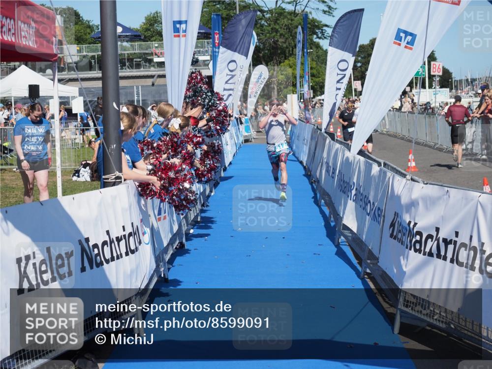 17.08.2025 - KN Förde Triathlon 2025 MichiJ http://msf.ph/oto/8599091 17.08.2025 14:02:36 Laufen 512 meine-sportfotos.de