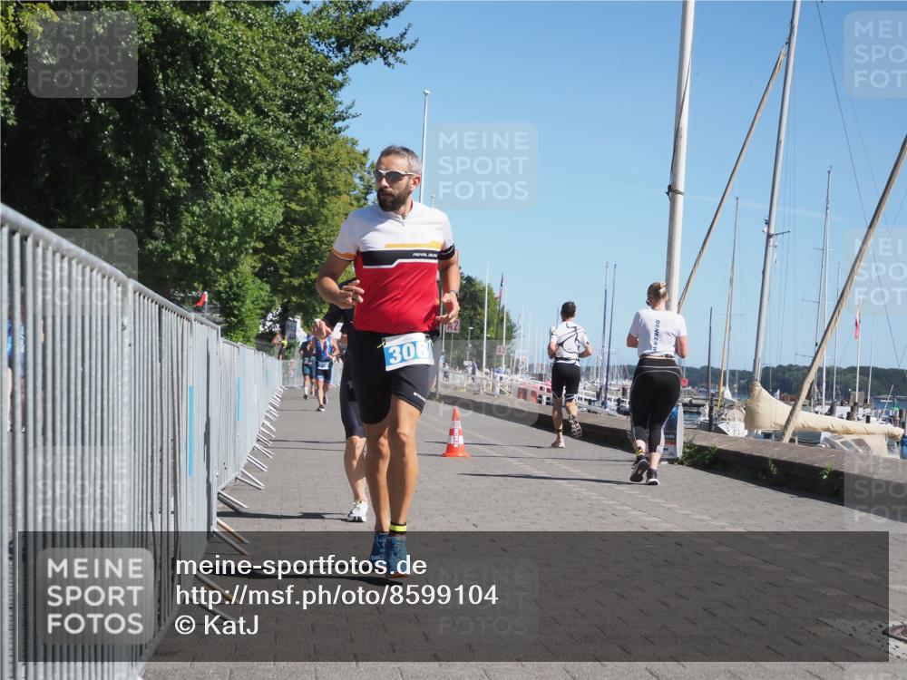 17.08.2025 - KN Förde Triathlon 2025 KatJ http://msf.ph/oto/8599104 17.08.2025 11:50:45 Laufen 280, 306, 604 meine-sportfotos.de