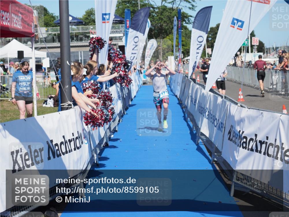 17.08.2025 - KN Förde Triathlon 2025 MichiJ http://msf.ph/oto/8599105 17.08.2025 14:02:36 Laufen 512 meine-sportfotos.de