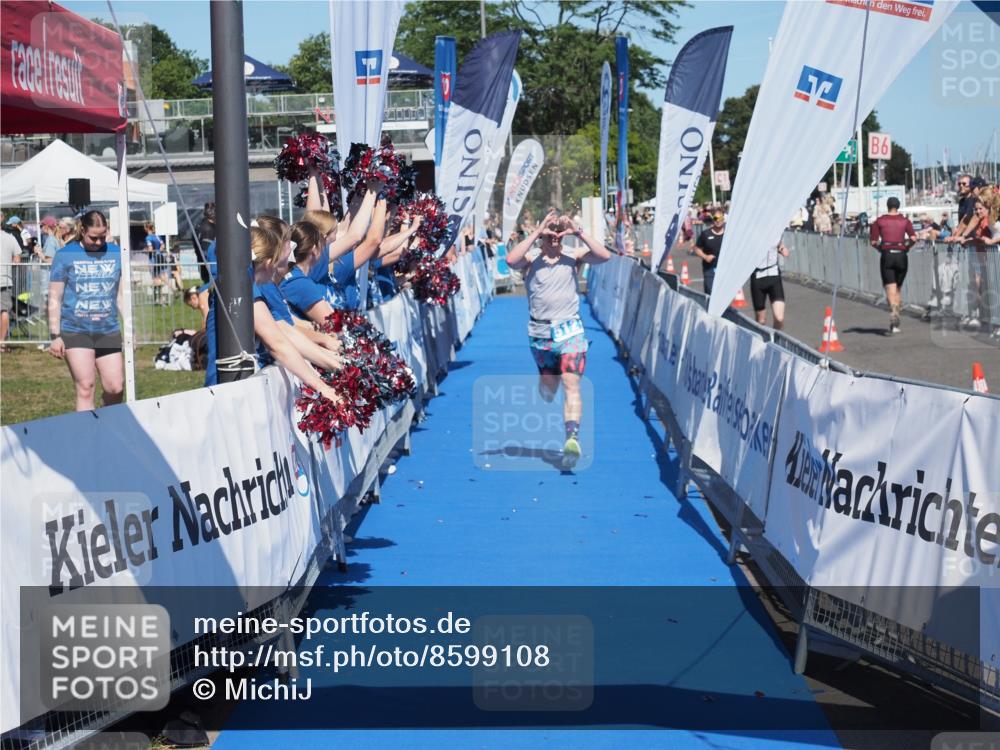 17.08.2025 - KN Förde Triathlon 2025 MichiJ http://msf.ph/oto/8599108 17.08.2025 14:02:37 Laufen 512 meine-sportfotos.de