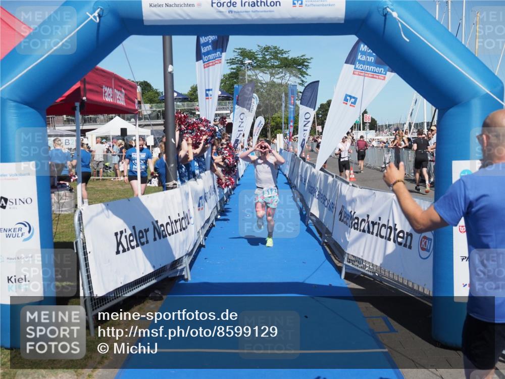 17.08.2025 - KN Förde Triathlon 2025 MichiJ http://msf.ph/oto/8599129 17.08.2025 14:02:37 Laufen 512 meine-sportfotos.de