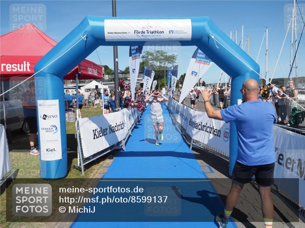 17.08.2025 - KN Förde Triathlon 2025 MichiJ http://msf.ph/oto/8599137 17.08.2025 14:02:38 Laufen 512 meine-sportfotos.de